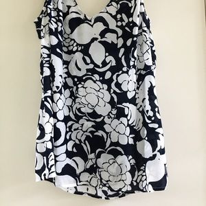 Cabi navy and white sleeveless top